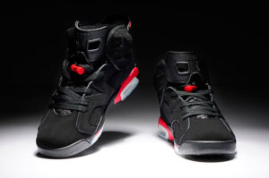 Nike Air Jordan 6 черные с красным (35-45)